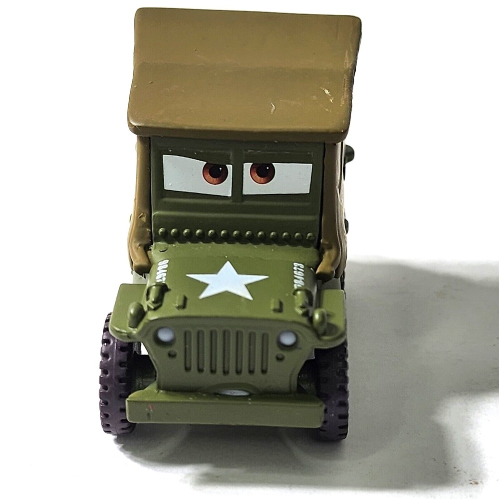 Disney Pixar Cars Sarge Jeep Mattel Green Diecast Toy Vehicle Series 1 41WW2